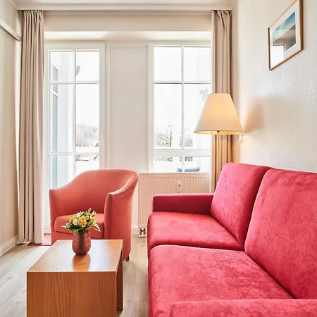 Helle Und Gemuetliche Mit Balkon In Apartment Sellin (Rugen)