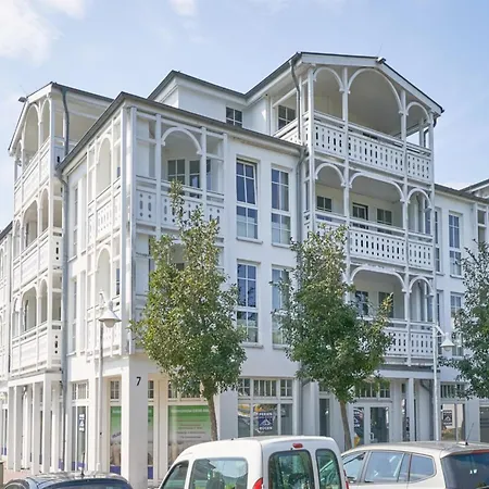 Apartment Helle Und Gemuetliche Mit Balkon In